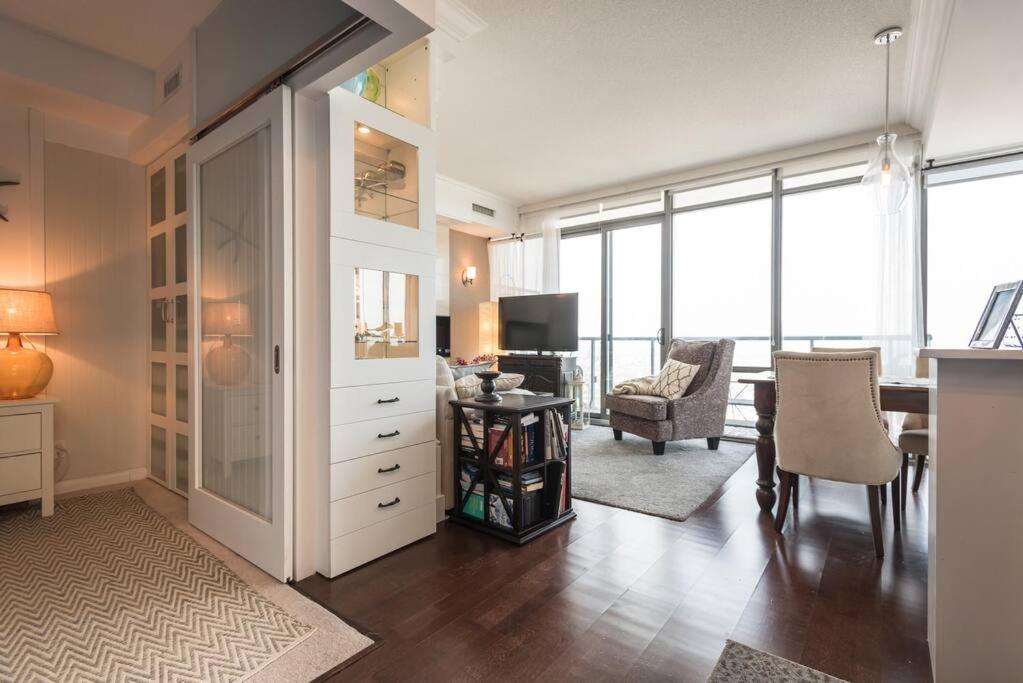 Stunning Condo With Fantastic View Of The City! Toronto Exterior foto
